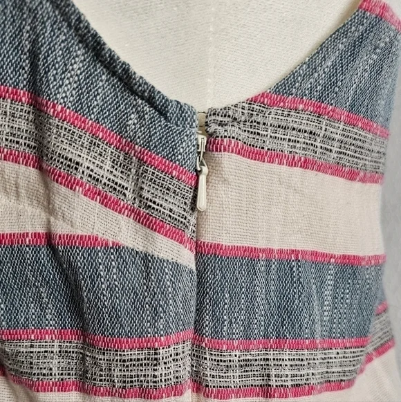 Holding Horses Anthropologies Cream & blue & red stripes w/ fringe v-neck size 6 - Picture 5 of 13